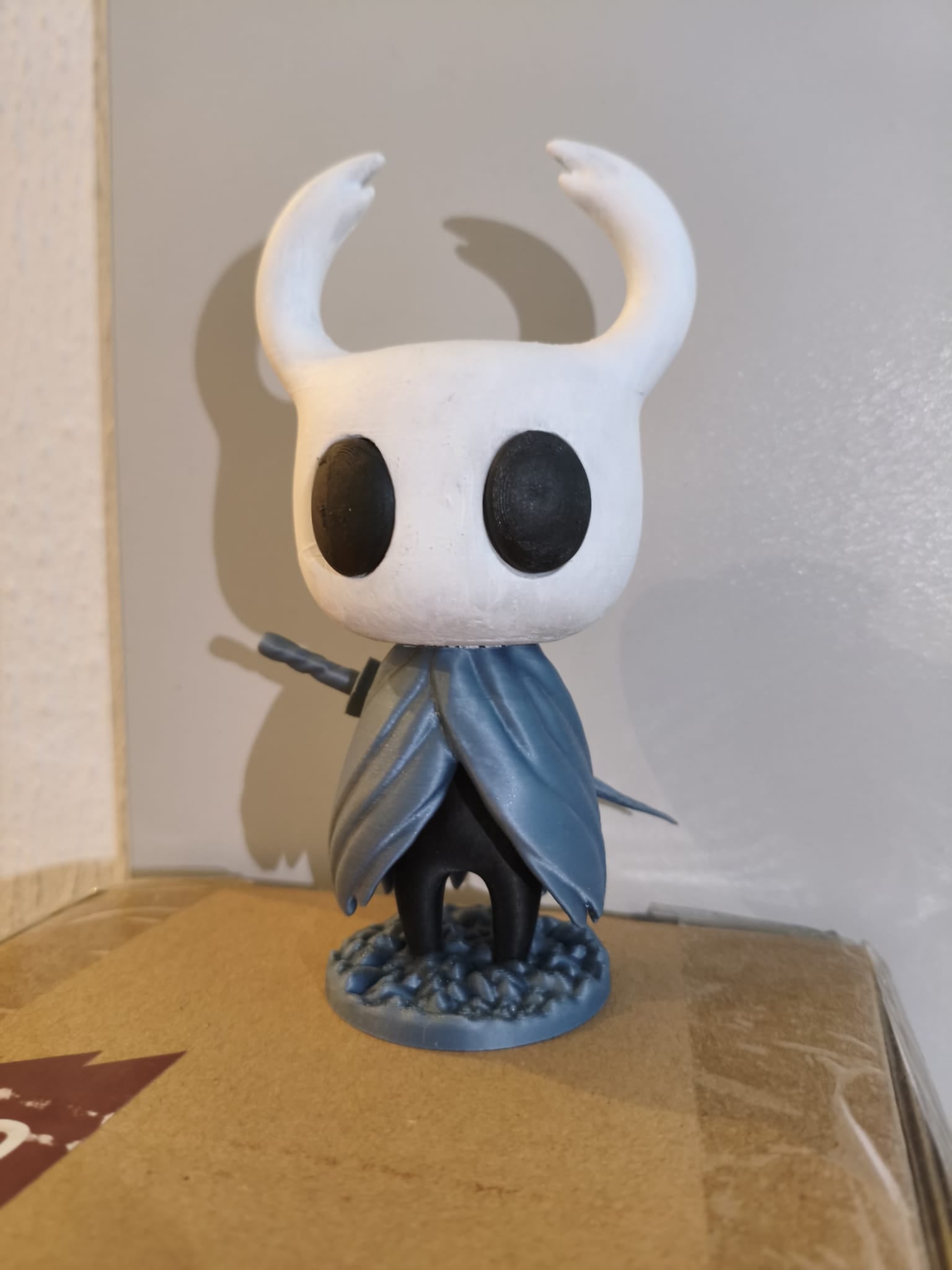Mini Figura – Caveleiro Hollow Knight | Impressão 3D - PrintVerso